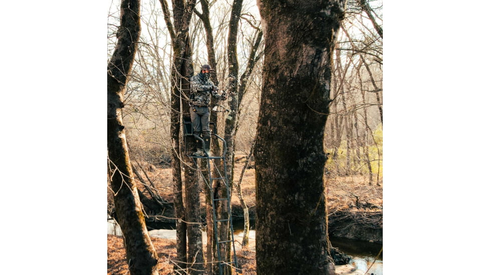 Rivers Edge Treestands Bowman Ladder Stand, RE663