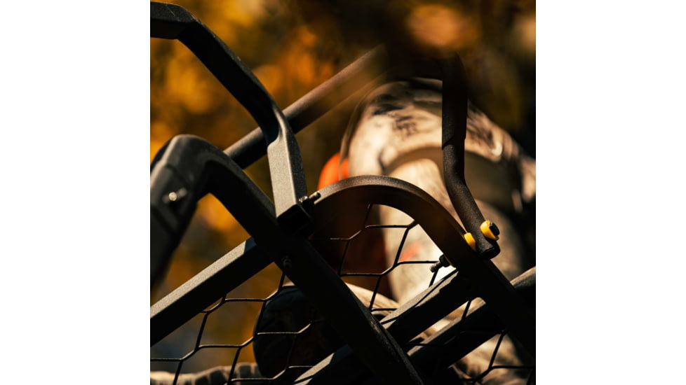 Rivers Edge Treestands Lockdown Wide 1-Man Treestand, Black, 811603010170