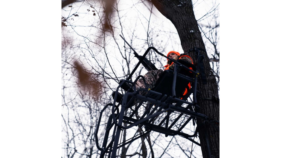 Rivers Edge Treestands Lockdown 21ft Wide 1-Man Treestand, Black, 811603010163