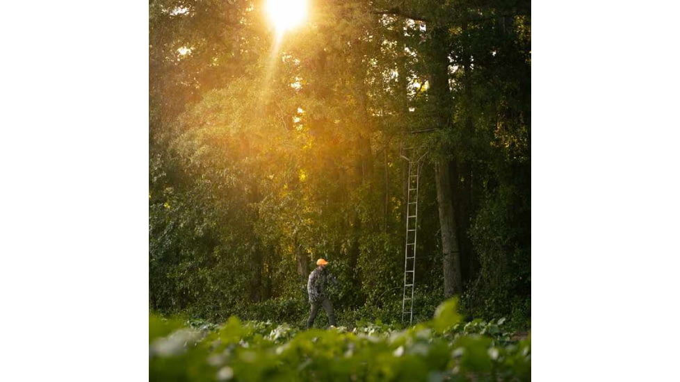 Rivers Edge Treestands Padded Backstraps, Black RE782