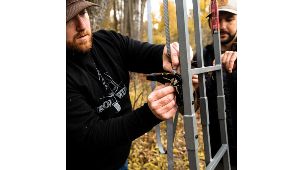 Rivers Edge Treestands Uppercut - LS Treestand, Black, 22ft 3in, RE671