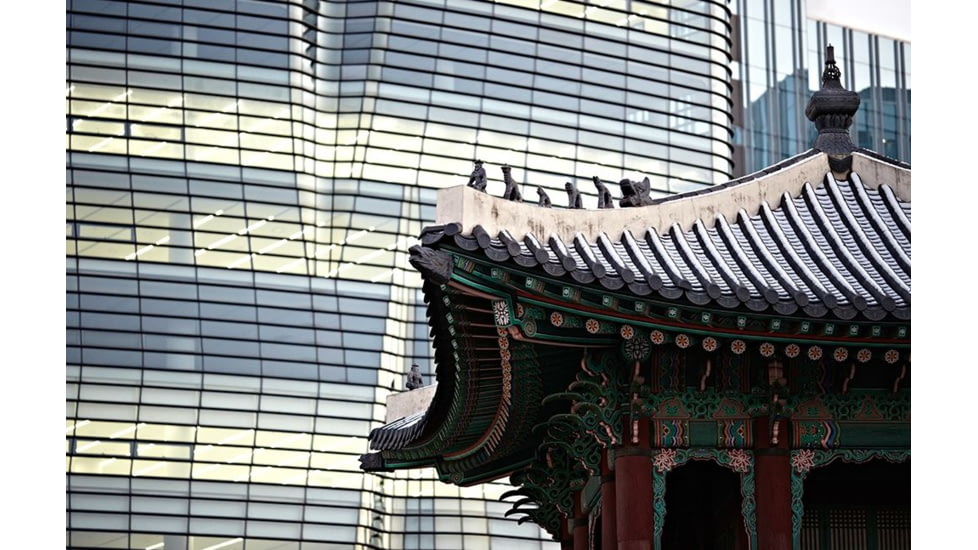 Rokinon 135mm F2.0 Telephoto Camera Lens for Samsung NX, Black 135M-NX