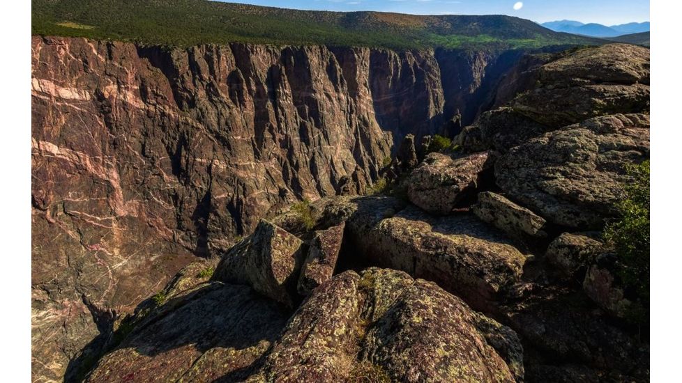 Rokinon 14mm F2.8 IF ED Super Wide Angle Camera Lens for Canon EF Mount, Black FE14M-C