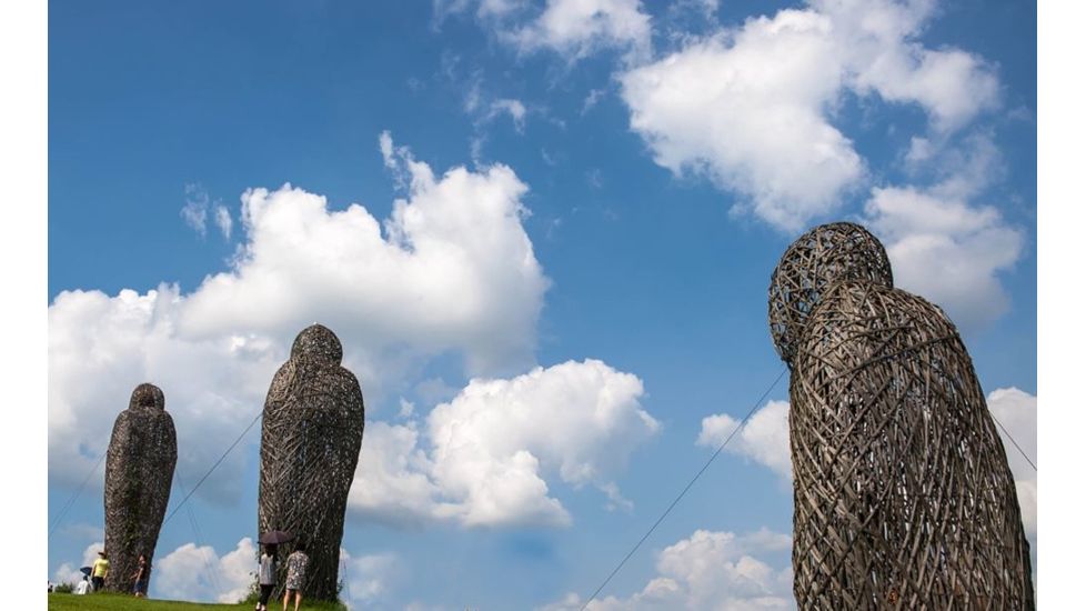 Rokinon 24mm F1.4 ED UMC Wide Angle Camera Lens for Canon EF Mount, Black RK24M-C