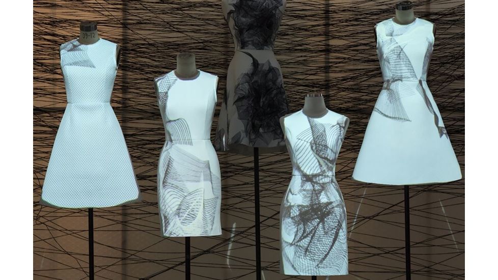 Rokinon Cine DS 135mm T2.2 Telephoto Cine Camera Lens for Canon EF, Black DS135M-C