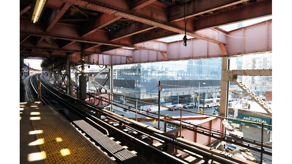 Rokinon DS 14mm T3.1 Cine Camera Lens for Canon EF, Black DS14M-C