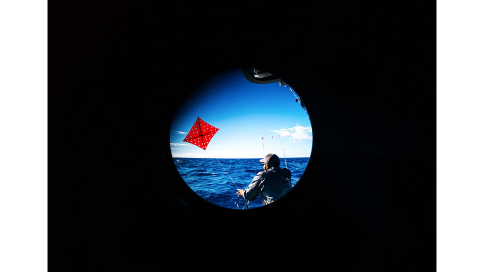 SIG SAUER Zulu6 HDX OIS 10x30mm Schmidt-Pechan Prism Marine Binocular