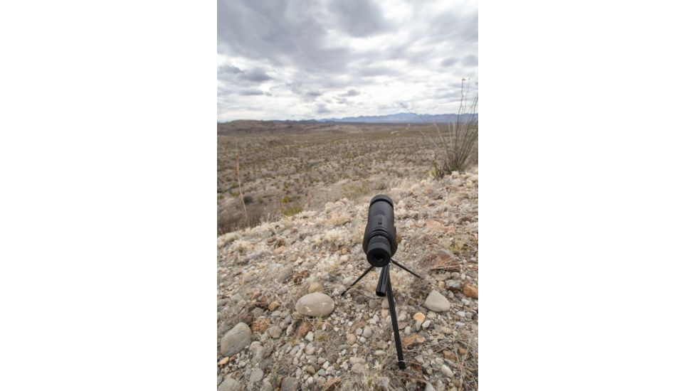 SightMark Solitude 11-33x50SE Spotting Scope Kit SM11030K