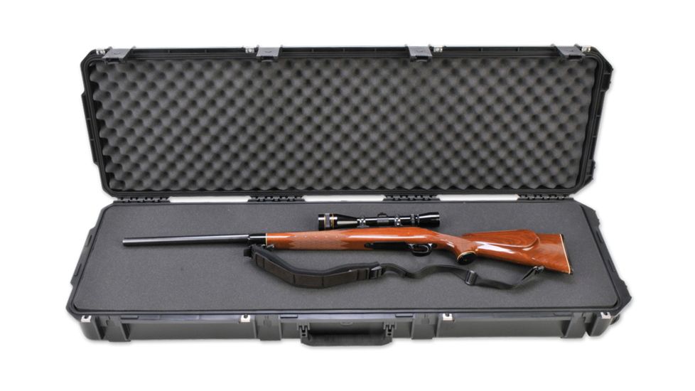 SKB Cases Seres Injecton Molded Ml-Standard Waterproof - Case 50inx14inx6in W/Wheels, Layered Foam, 3I-5014-6B-L