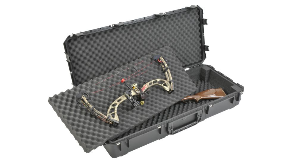 SKB Cases iSeries 4719-8 Waterproof Utility Case w/ Foam, Black, 47in x 19in x 8in 3I-4719-DB