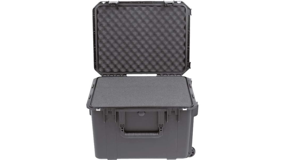 SKB Cases Seres Injecton Molded Ml-Standard Waterproof - Case 20.5inx15.5inx14in W/Wheels, Cubed Foam, 3I-2015-14BC