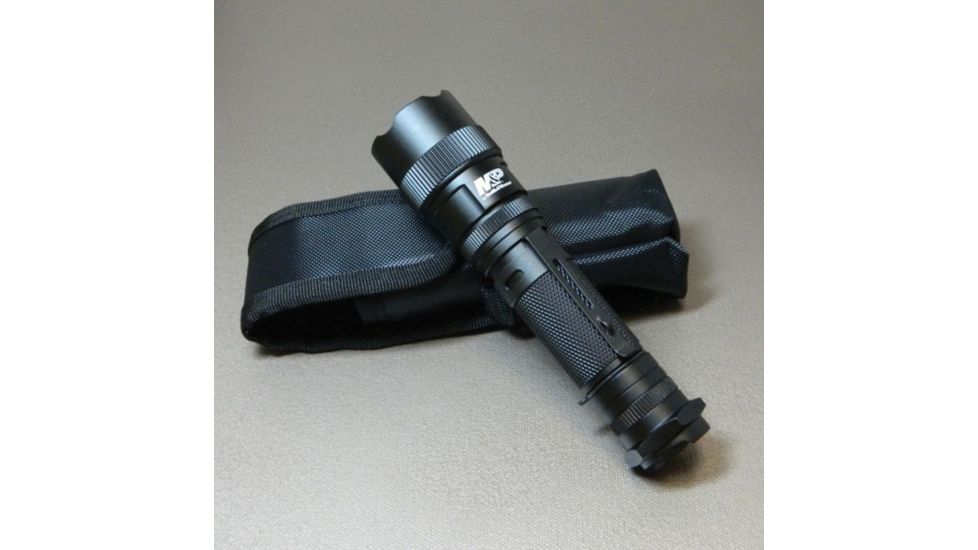 Smith &amp; Wesson M&amp;P12 LED Flashlight, Black body/White LED 110215