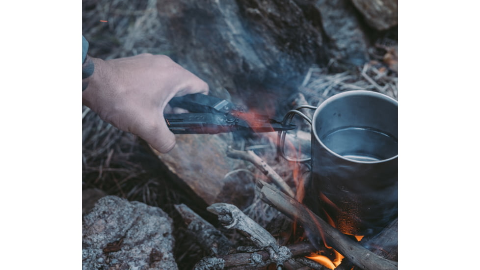 SOG Specialty Knives &amp; Tools Poweraccess, Black - PA1002-CP