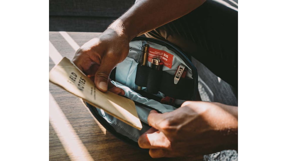 SOG Specialty Knives &amp; Tools Surrept/02 Cs Organizer - Charcoal - 85-71-01-31