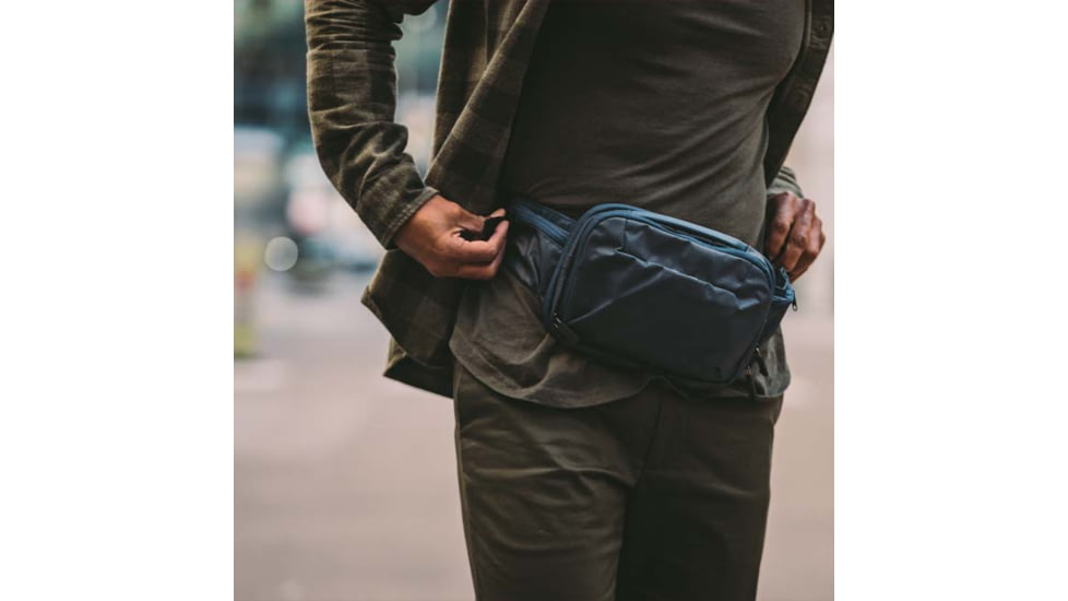 SOG Specialty Knives &amp; Tools Surrept/04 Cs Waistpack - Steel Blue - 86-71-02-31