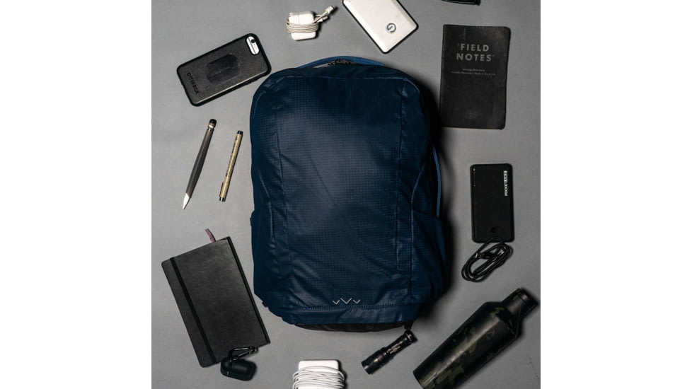 SOG Specialty Knives &amp; Tools Surrept/16 Cs Daypack - Steel Blue - 89-71-02-31