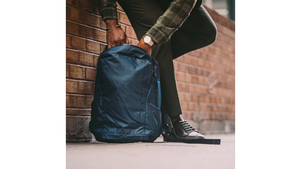 SOG Specialty Knives &amp; Tools Surrept/16 Cs Daypack - Steel Blue - 89-71-02-31