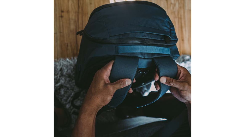 SOG Specialty Knives &amp; Tools Surrept/36 Cs Travel Pack - Steel Blue - 89-71-06-31