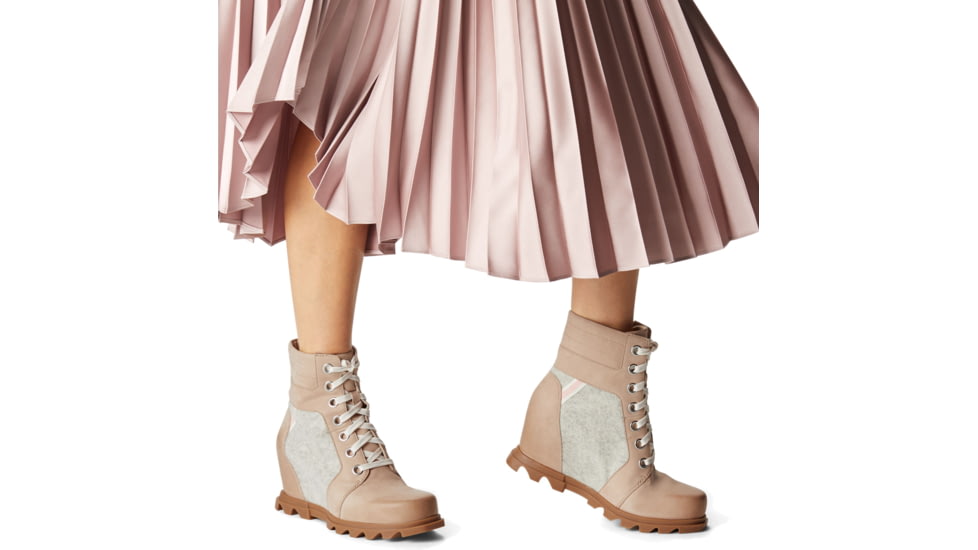 Sorel Joan Of Arctic Wedge III Lexie Bootie - Womens, Natural Tan, Gum 2, 9.5, 1978201-257-9.5