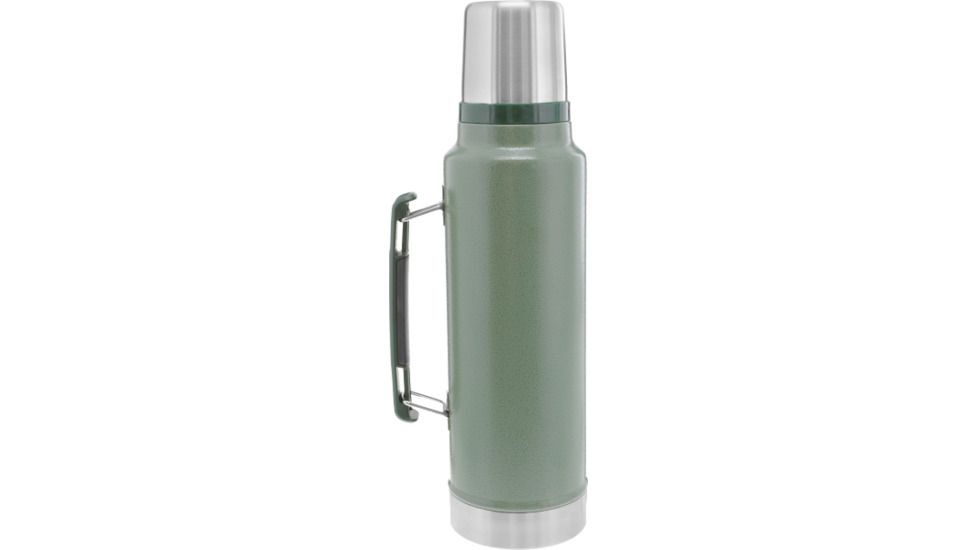 Stanley Classic Legendary Bottle, Hammertone Green, 1.5 Qt, 10-07933-001