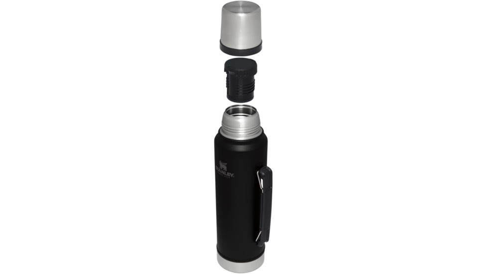 Stanley The Legendary Classic 1.5 qt Bottle, Black 2.0, 1.5 qt / 1.4 L, 10-11347-056
