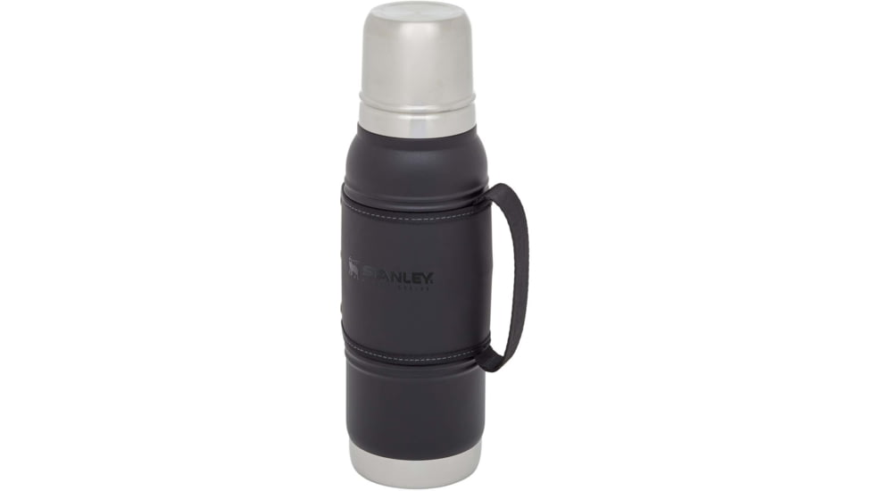 Stanley The Quadvac Thermal Bottle, Foundry Black, 1.1qt / 1.0L, 10-09841-002