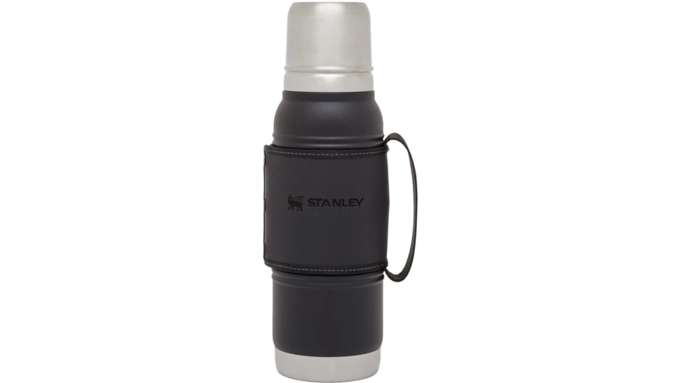 Stanley The Quadvac Thermal Bottle, Foundry Black, 1.1qt / 1.0L, 10-09841-002