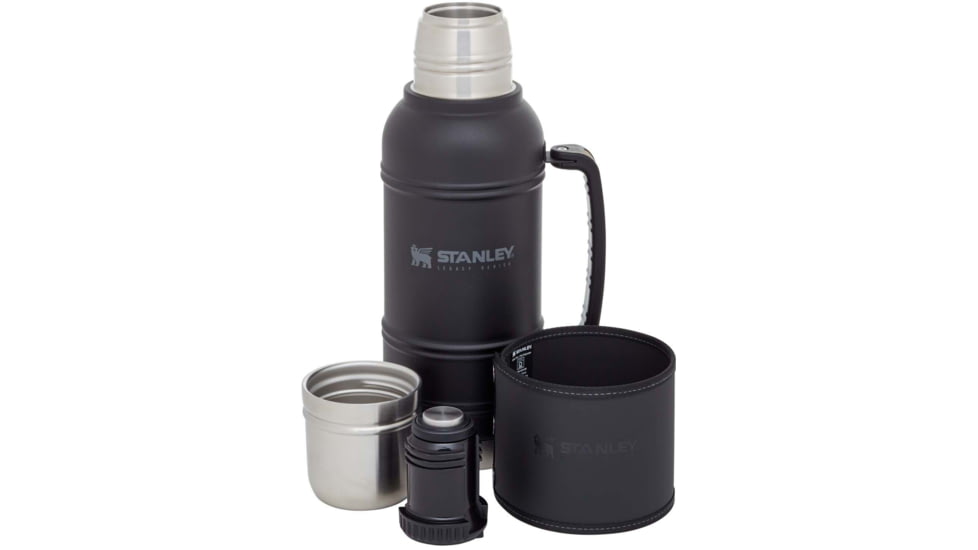 Stanley The Quadvac Thermal Bottle, Foundry Black, 1.5qt / 1.4L, 10-09840-002