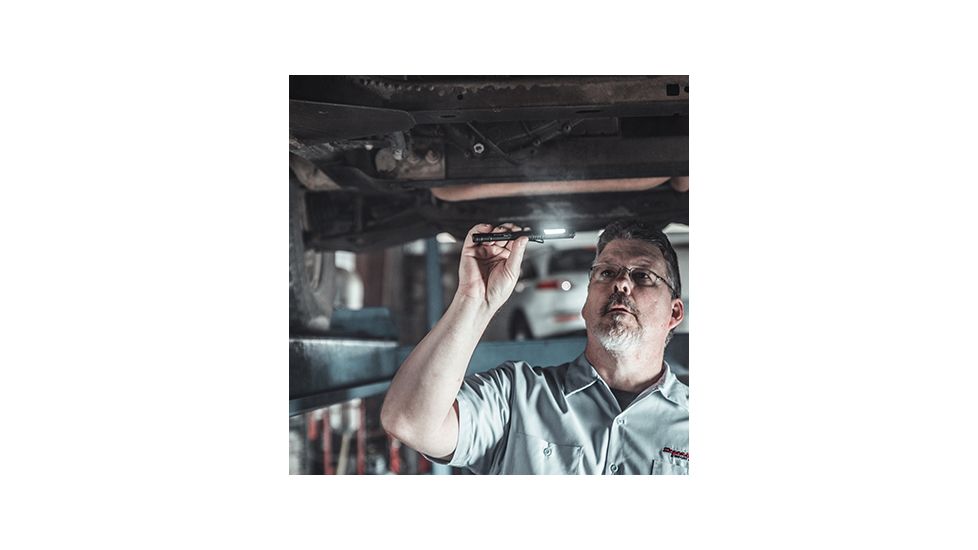 Streamlight Stylus Pro COB USB Rechargeable Penlight with 19in USB Cord, Clam, Red 66703