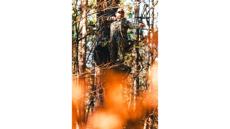 Summit Treestands Dual Threat Treestand