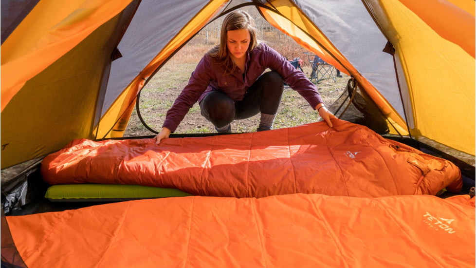 TETON Sports ALTOS-S 20 F Mummy Sleeping Bag, Burnt Orange, 1168