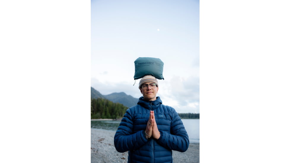 Therm-a-Rest Honcho Poncho Down Sleeping Bag