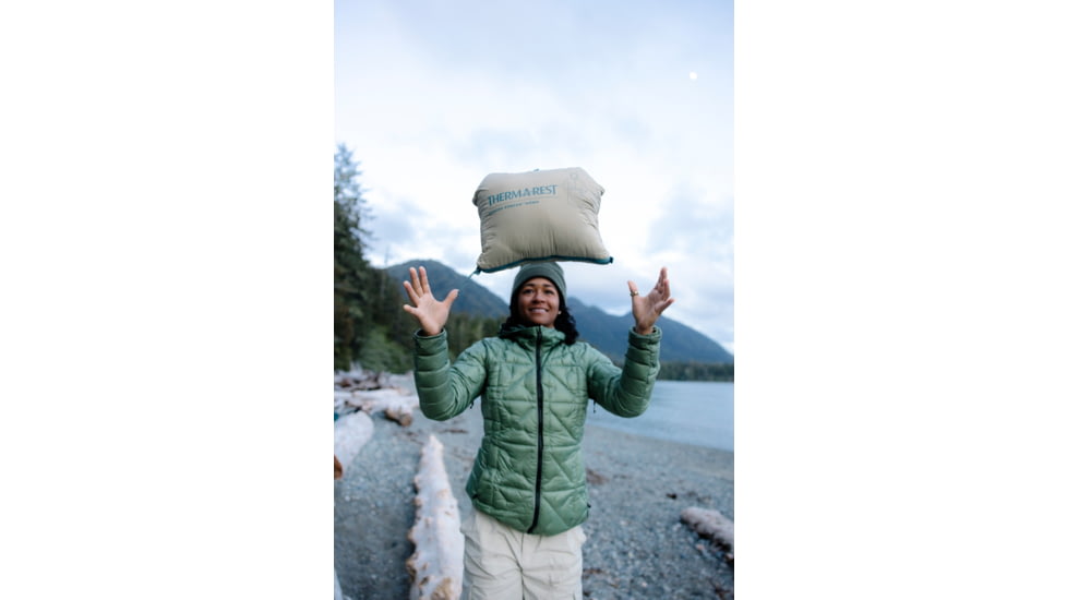 Therm-a-Rest Honcho Poncho Down Sleeping Bag