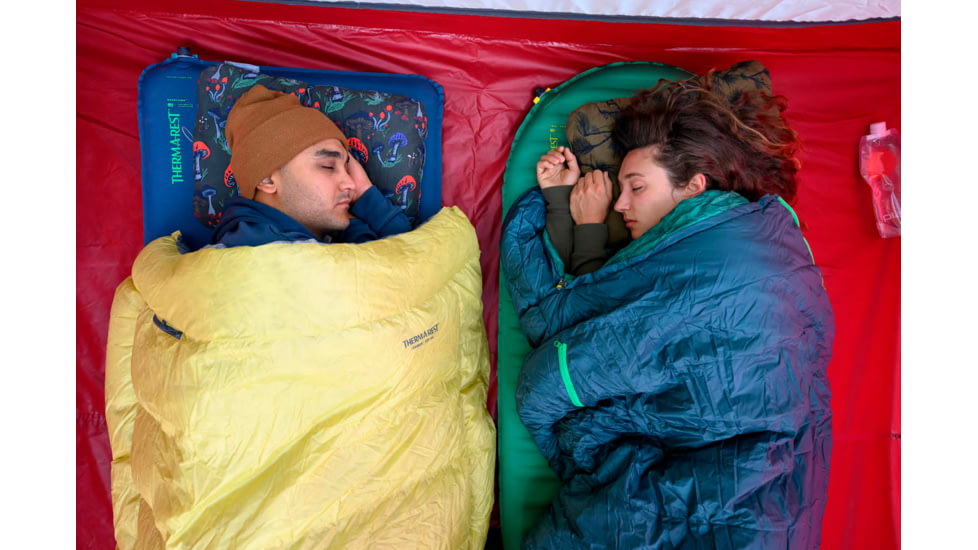 Therm-a-Rest Compressible Pillow Cinch, Sage/Topo Wave, Small, 11623