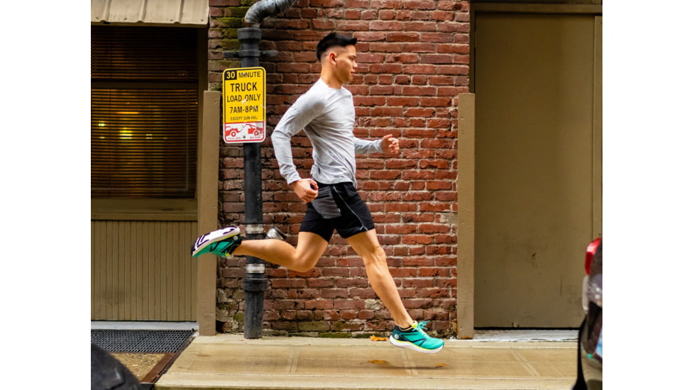 Topo Athletic Magnifly 4 Road Running Shoes - Mens, Aqua/Black, 12.5, M051-125-AQUBLK