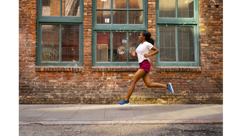 Topo Athletic Magnifly 4 Road Running Shoes - Womens, Admiral Blue/Teal, 7.5, W051-075-ADMTEA