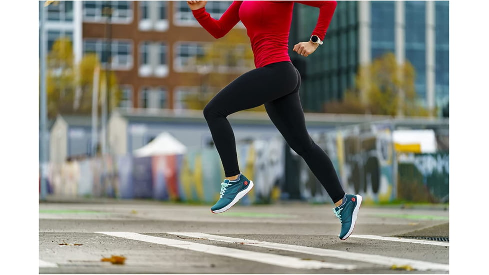 Topo Athletic Magnifly 4 Road Running Shoes - Womens, Emerald/Coral, 7, W051-070-EMECOR