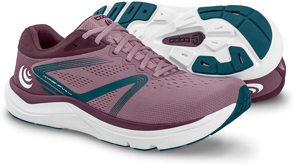 Topo Athletic Magnifly 4 Road Running Shoes - Womens, Mauve/Navy, 9, W051-090-MAVNAV
