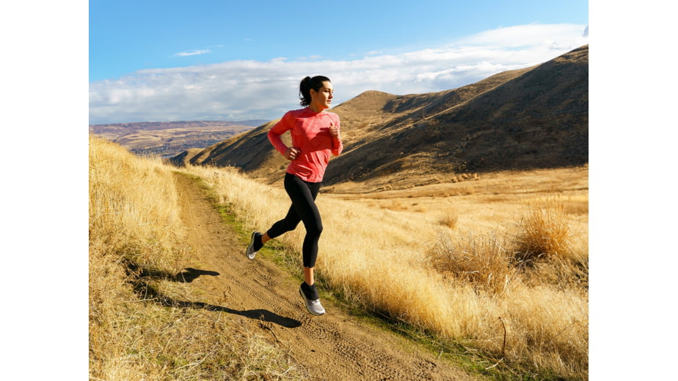Topo Athletic MT-4 Trail Running Shoe - Womens, Heather/Mint, 9, W052-090-HHRMNT