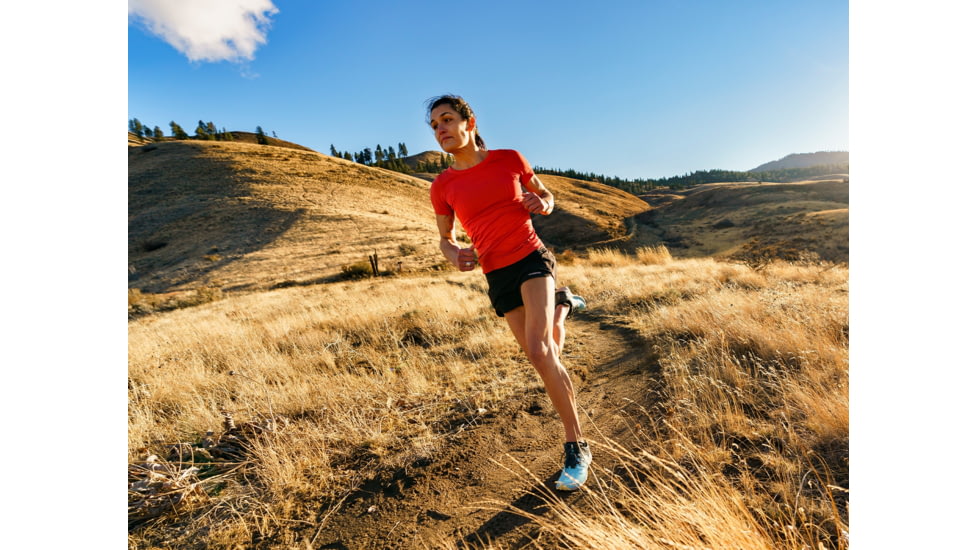 Topo Athletic Runventure 4 Trailrunning Shoes - Womens, Sky/Butter, 10, W055-100-SKYBTR