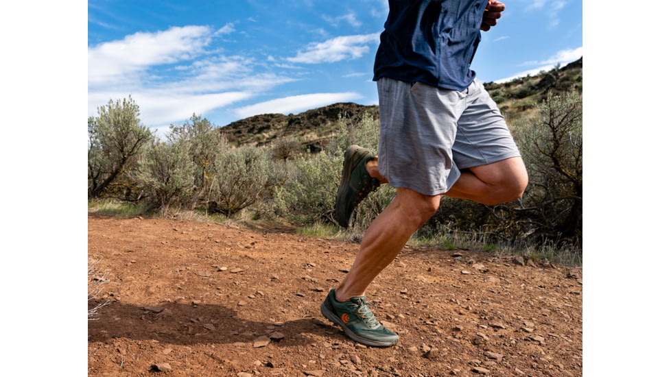 Topo Athletic Terraventure 3 Trailrunning Shoes - Mens, Dark Green/Orange, 12 US, M048-120-DGEORG