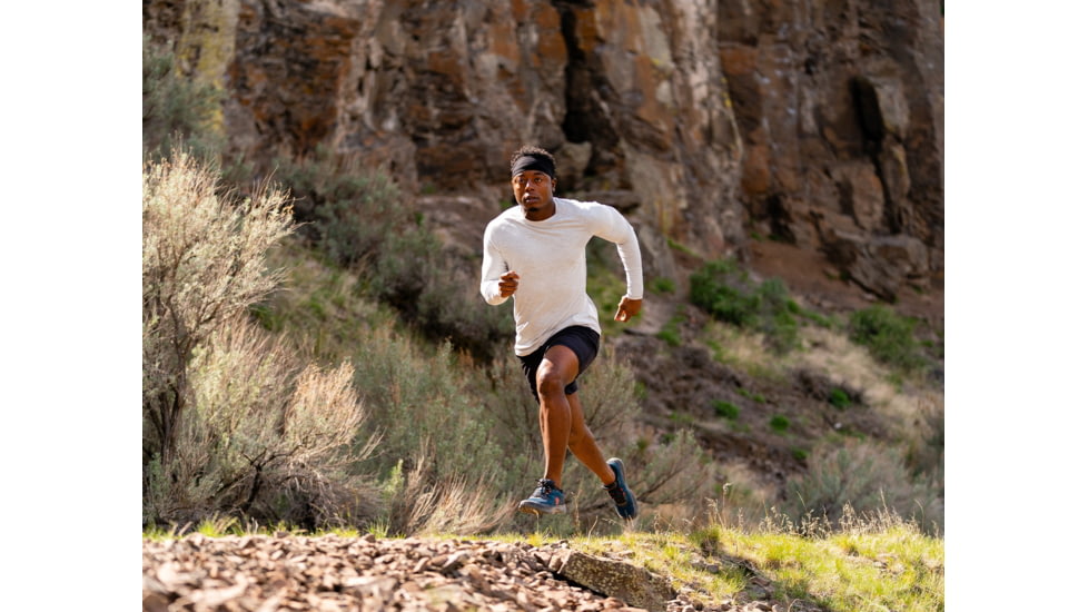 Topo Athletic Terraventure 3 Trailrunning Shoes - Mens, Navy/Orange, 9 US, M048-090-NAVORG