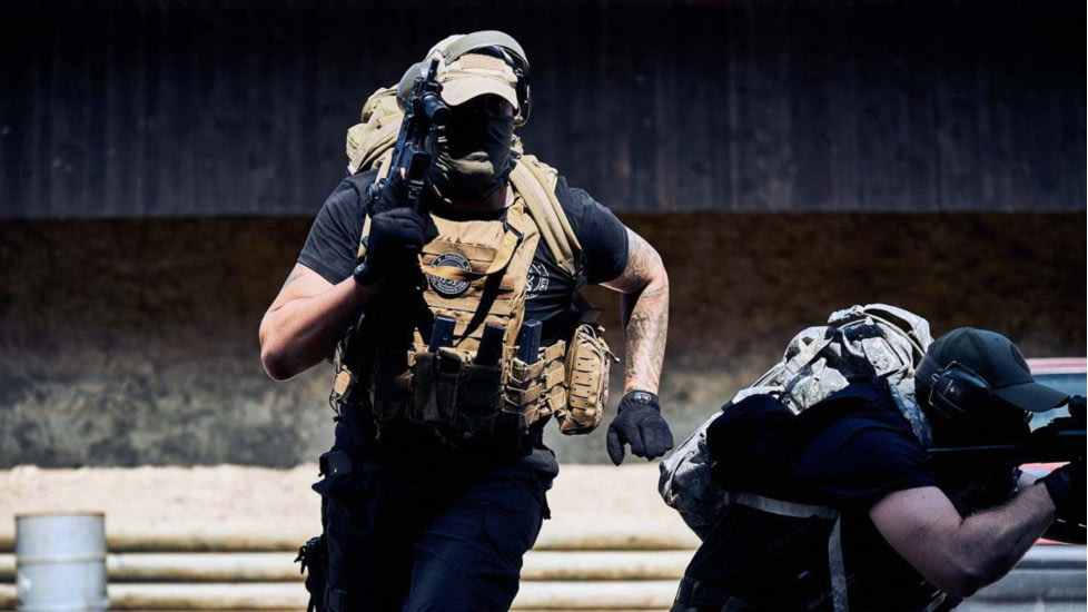 UARM FRPC Fast Response Plate Carrier, Coyote, Medium, FRPCMCF-M