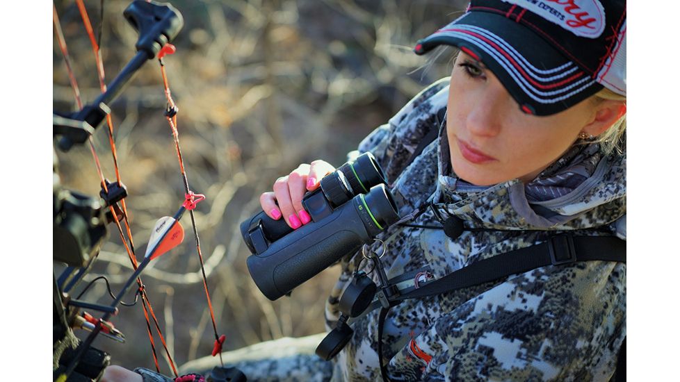 Vanguard Endeavor ED II 8x42 mm Binoculars, Black Endeavor ED II 8420