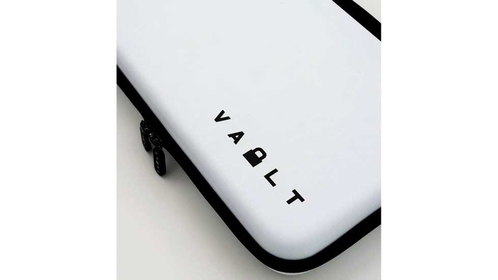 Vault Case Standard Smooth White