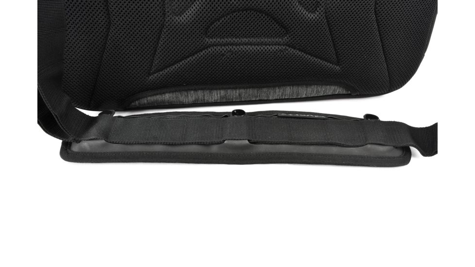 Vertx EDC Courier Messenger Bag Black VTX5010MN