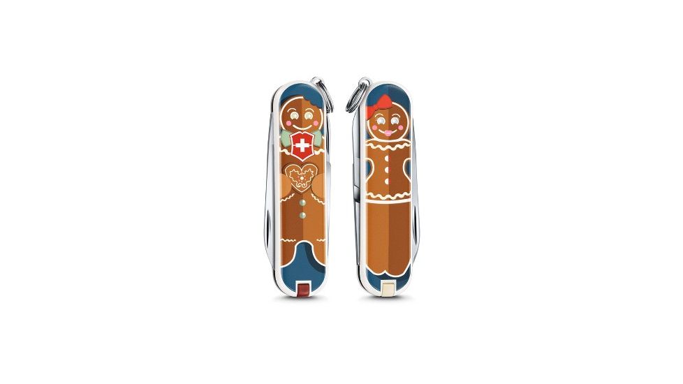 Victorinox Classic SD Small Pocket Knife with Scissors and Screwdriver, Gingerbread Love, 58mm 0.6223.L1909US2