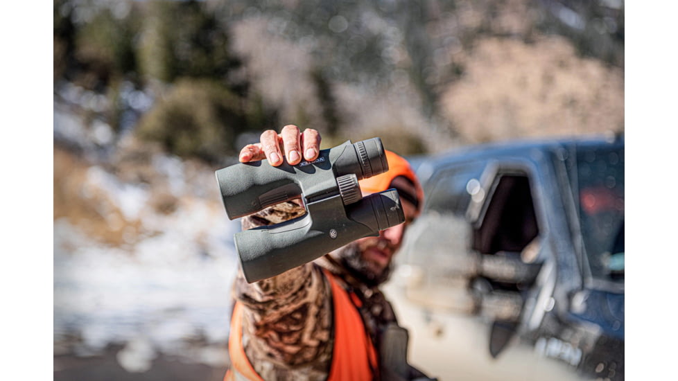 Vortex Razor UHD 10x50mm Abbe-Koenig Prism Binocular, Green, 4.5x8.12x9.75, Full-Size, RZB-3105