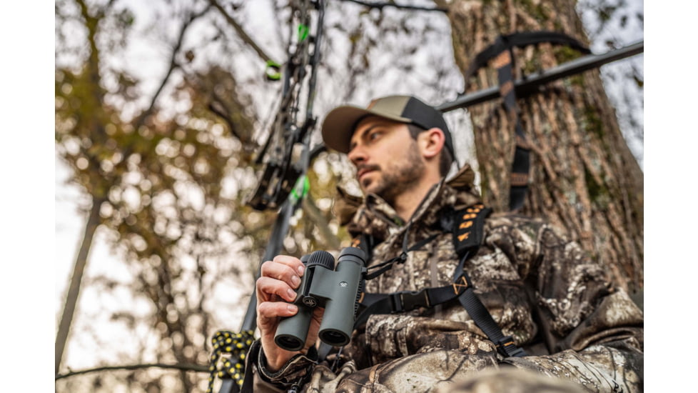 Vortex Triumph HD 10x28mm Roof Prism Binoculars