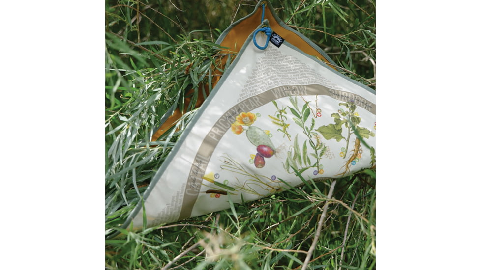 Wazoo Survival Gear Forgaing Ground Cloth